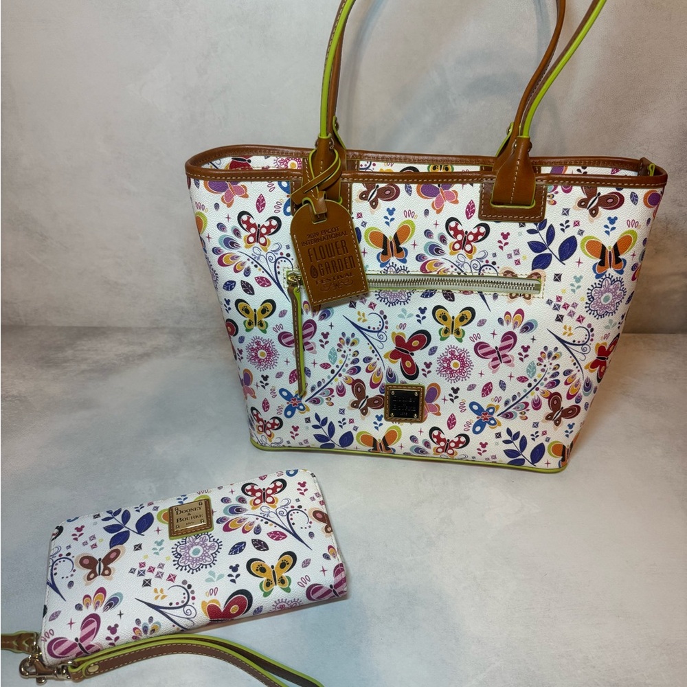 Disney Epcot Flower & Garden Festival 2019 Tote and Wallet Dooney & Bourke